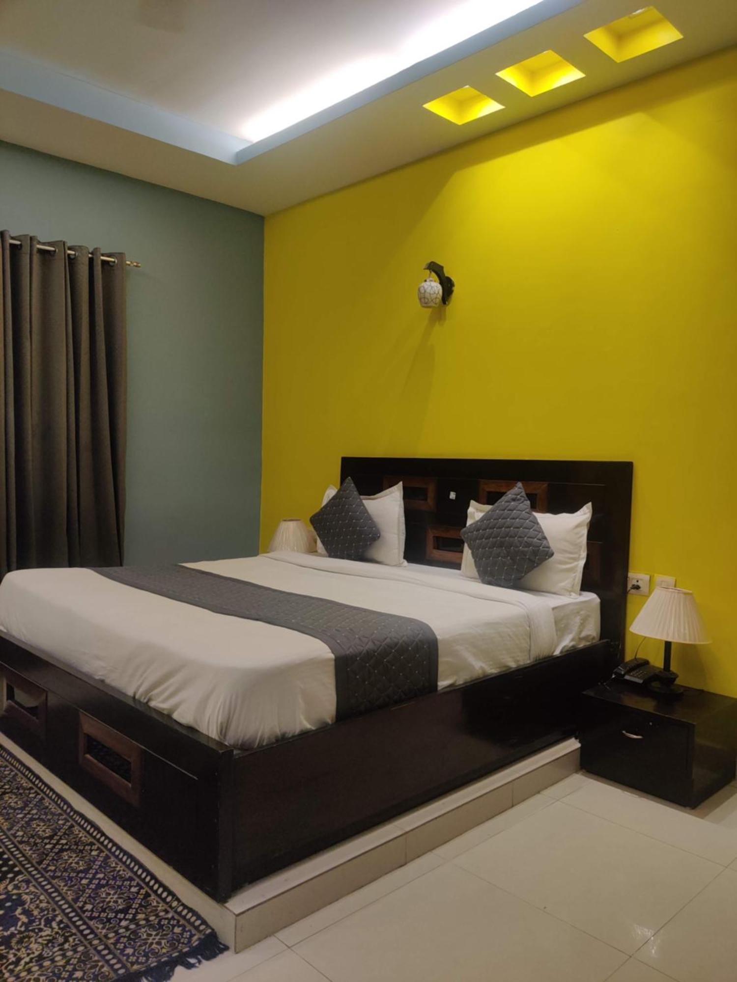 Hotel Delhi Airport Plaza Igi Airport New Delhi Exterior foto