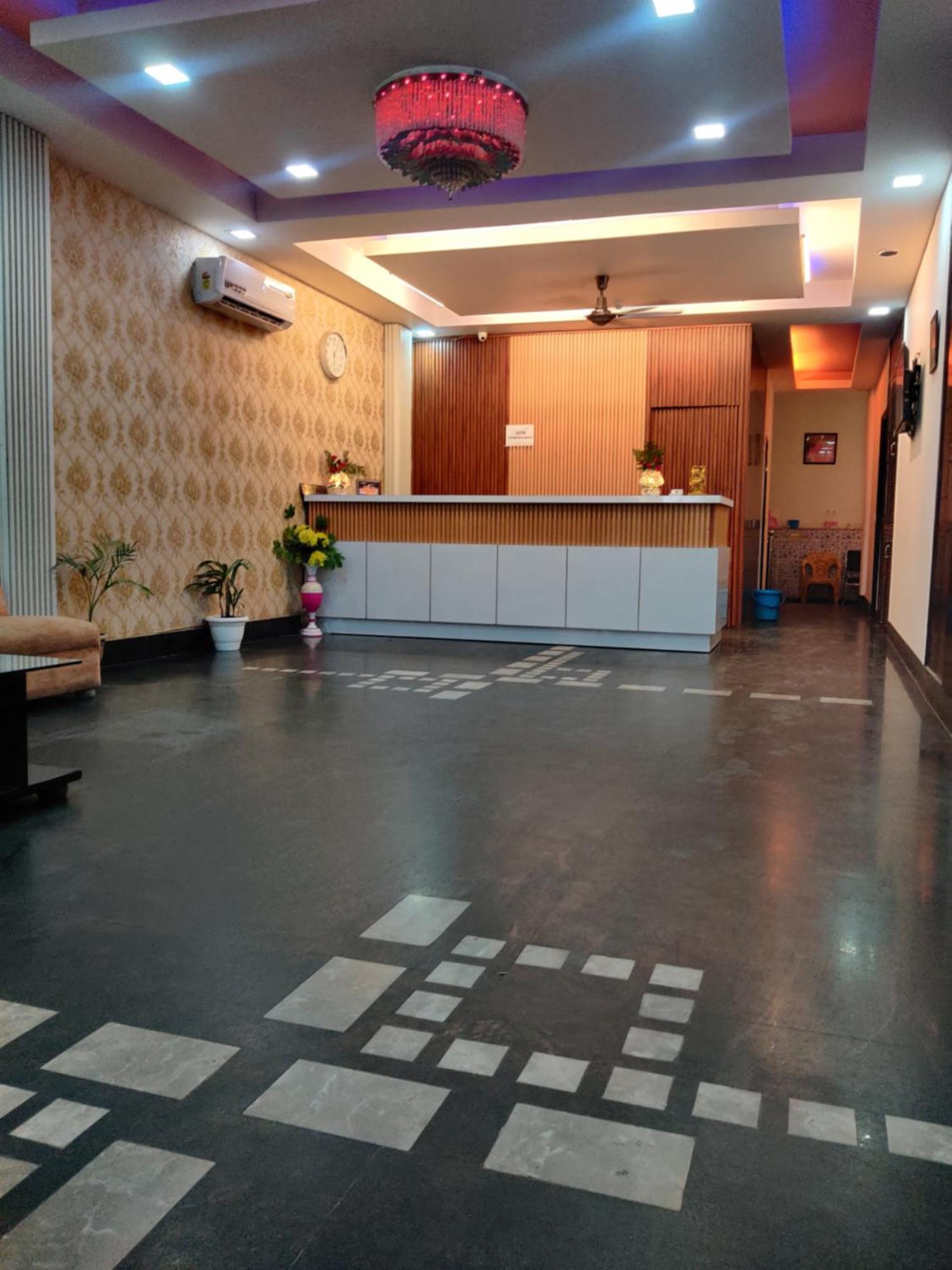 Hotel Delhi Airport Plaza Igi Airport New Delhi Exterior foto