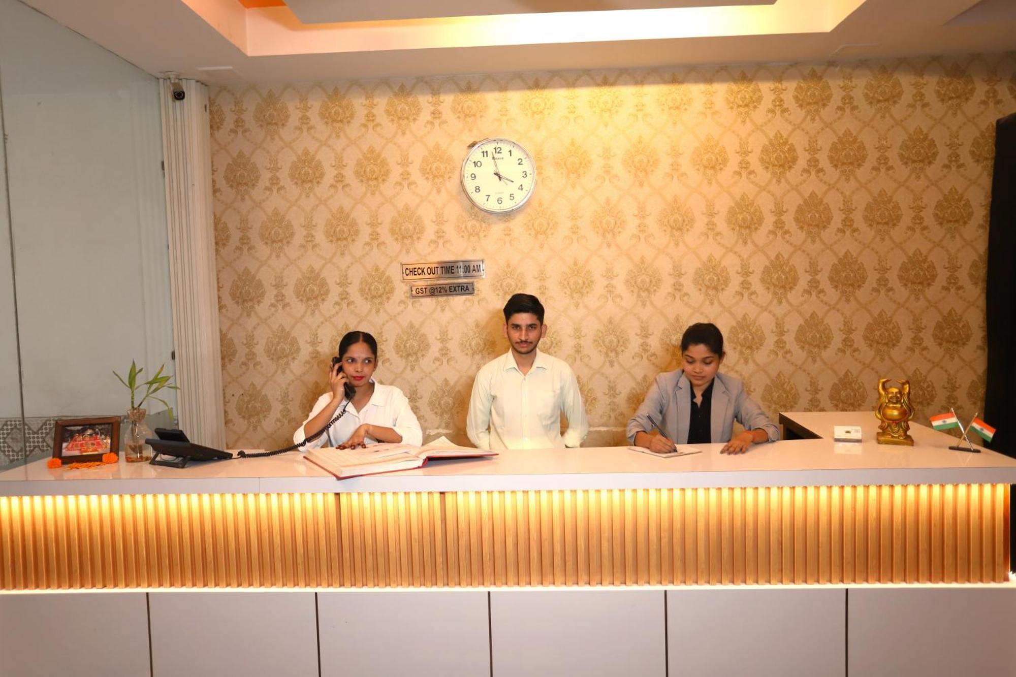 Hotel Delhi Airport Plaza Igi Airport New Delhi Exterior foto
